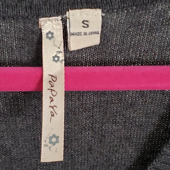 Long sleeve Gray buttoned down sweater - Picture 7 of 10